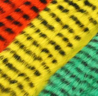 gebnderte Kaninchenfellstreifen mahi grn