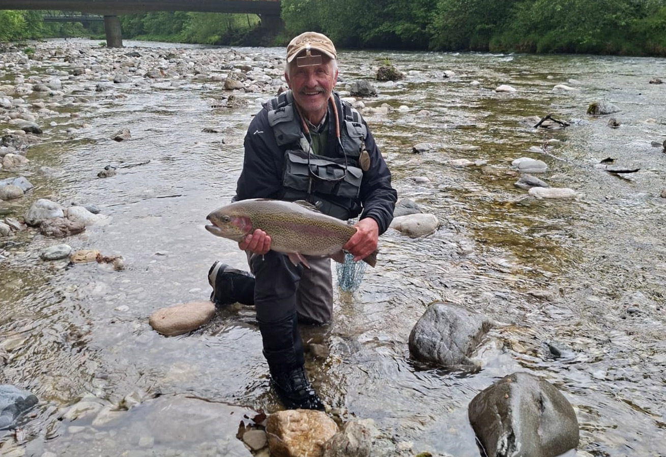 Live Fishing Tour Traun Bayern Fliegenfischen Forelle